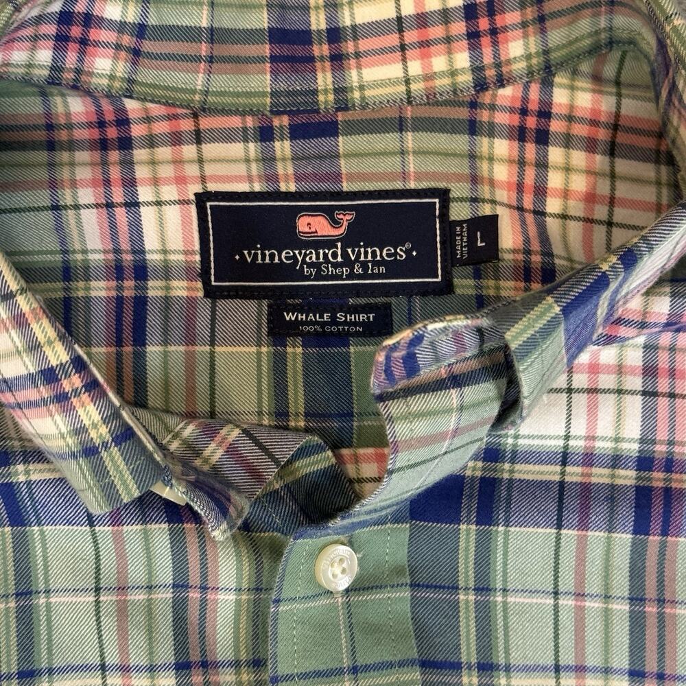 Vineyard Vines Green navy pink plaid button down shirt Size L